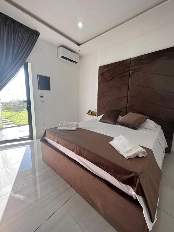 ליקולה Moonluxuryresort מראה חיצוני תמונה